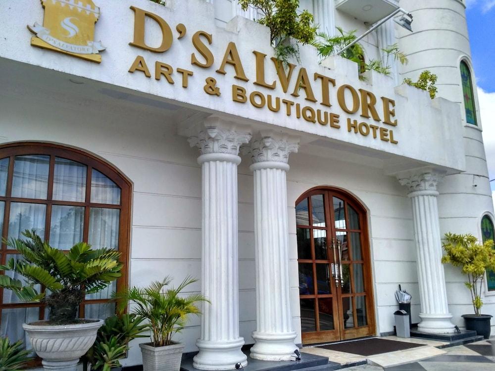 D'Salvatore Boutique Hotel Yogyakarta Maguwo Exteriör bild