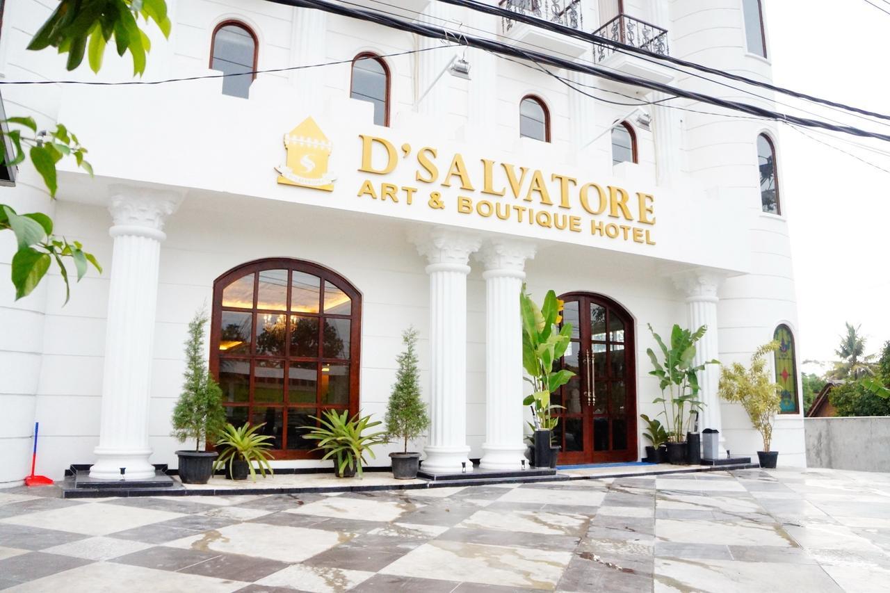 D'Salvatore Boutique Hotel Yogyakarta Maguwo Exteriör bild
