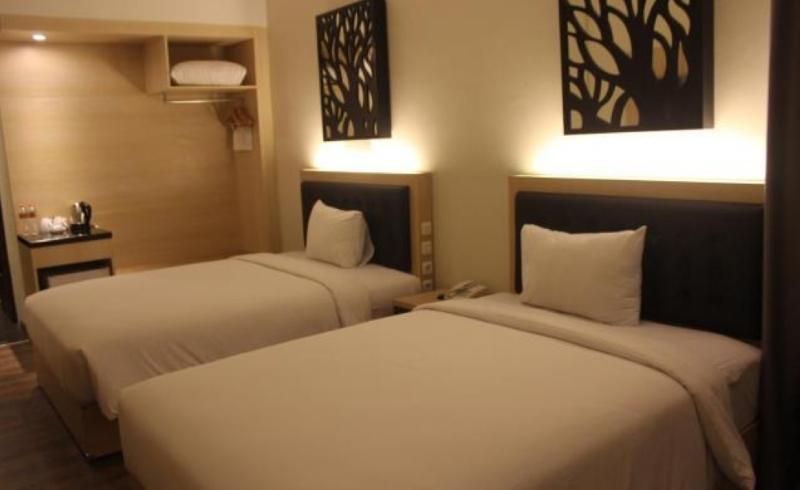 D'Salvatore Boutique Hotel Yogyakarta Maguwo Exteriör bild